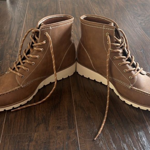 ST JOHNS BAY boots size 9 - Picture 6 of 6